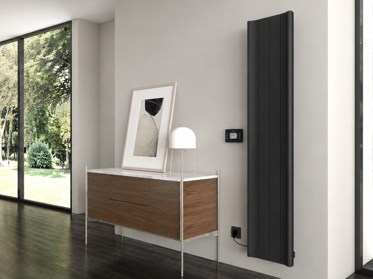 Radiator electric de design CARISA, colecția BOREAS B, 1800x369 mm, NEGRU