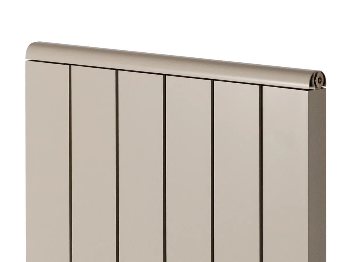 Дизайнерский радиатор LOJIMAX коллекция LOVA LINE 1400x481 мм, LEMON